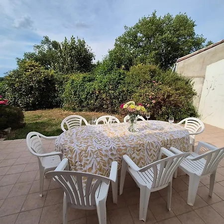 ô Pré'vert Ferienhaus