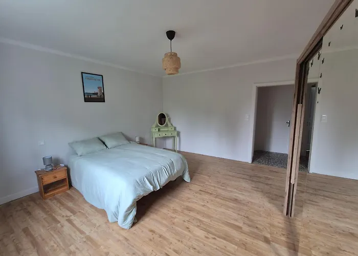 O Pre'vert Le Poiré-sur-Vie