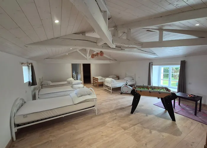 O Pre'vert Le Poiré-sur-Vie